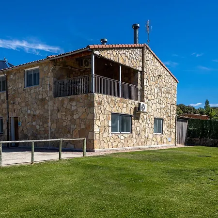 La Nave De Gredos Дом отдыха Бургоондо