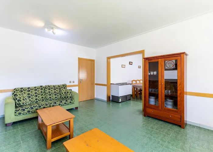 La Nave De Gredos Burgohondo