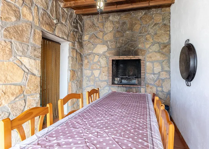 La Nave De Gredos Burgohondo